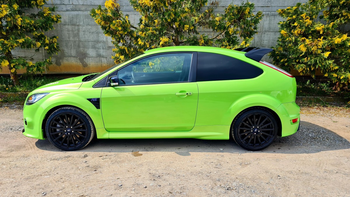 FORD FOCUS RS 2.5 T 305 RECARO