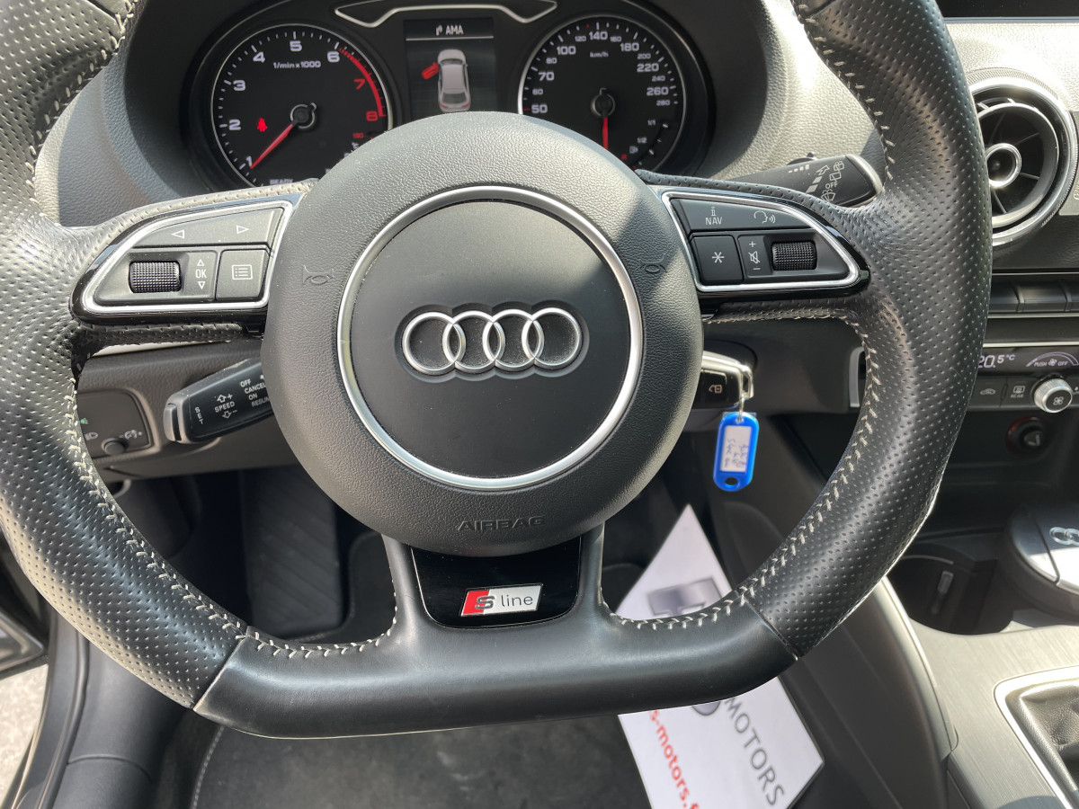 AUDI A3 1,8 TFSI 180 FULL S-LINE TOIT PANORAMIQUE GPS REGULATEUR BANG OLUFSEN JANTES ROTOR