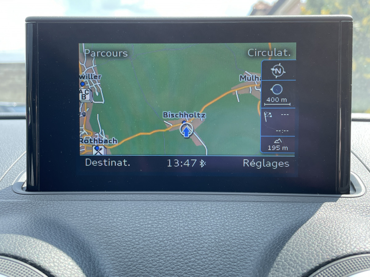 AUDI A3 1,8 TFSI 180 FULL S-LINE TOIT PANORAMIQUE GPS REGULATEUR BANG OLUFSEN JANTES ROTOR