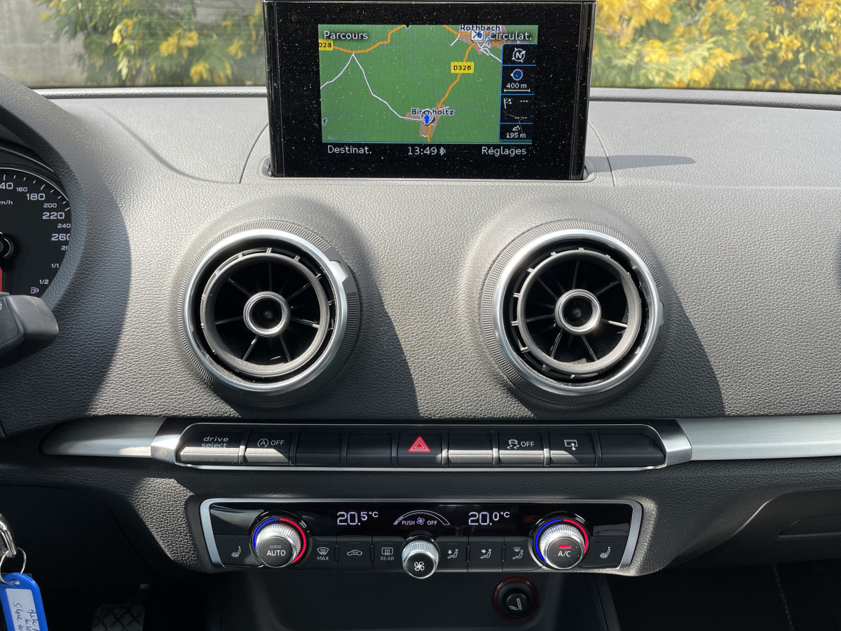 AUDI A3 1,8 TFSI 180 FULL S-LINE TOIT PANORAMIQUE GPS REGULATEUR BANG OLUFSEN JANTES ROTOR