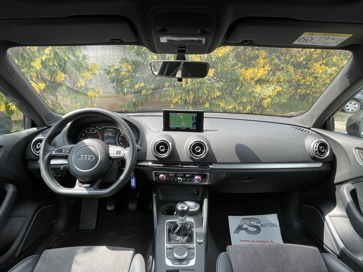 AUDI A3 1,8 TFSI 180 FULL S-LINE TOIT PANORAMIQUE GPS REGULATEUR BANG OLUFSEN JANTES ROTOR