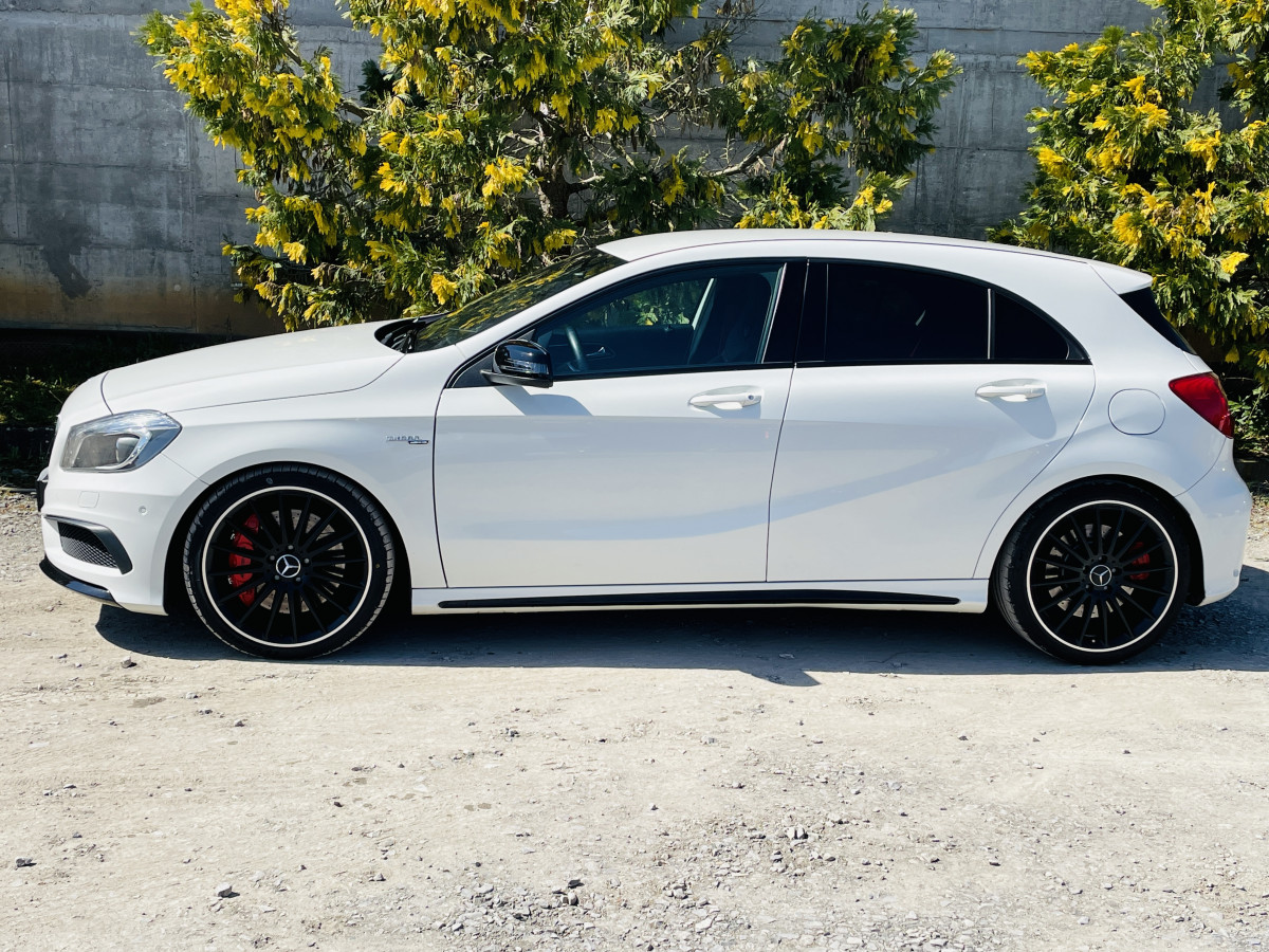 MERCEDES A 45 AMG 4 MATIC 360 DCT7 GPS PACK AMG SIEGES AV PERFORMANCE