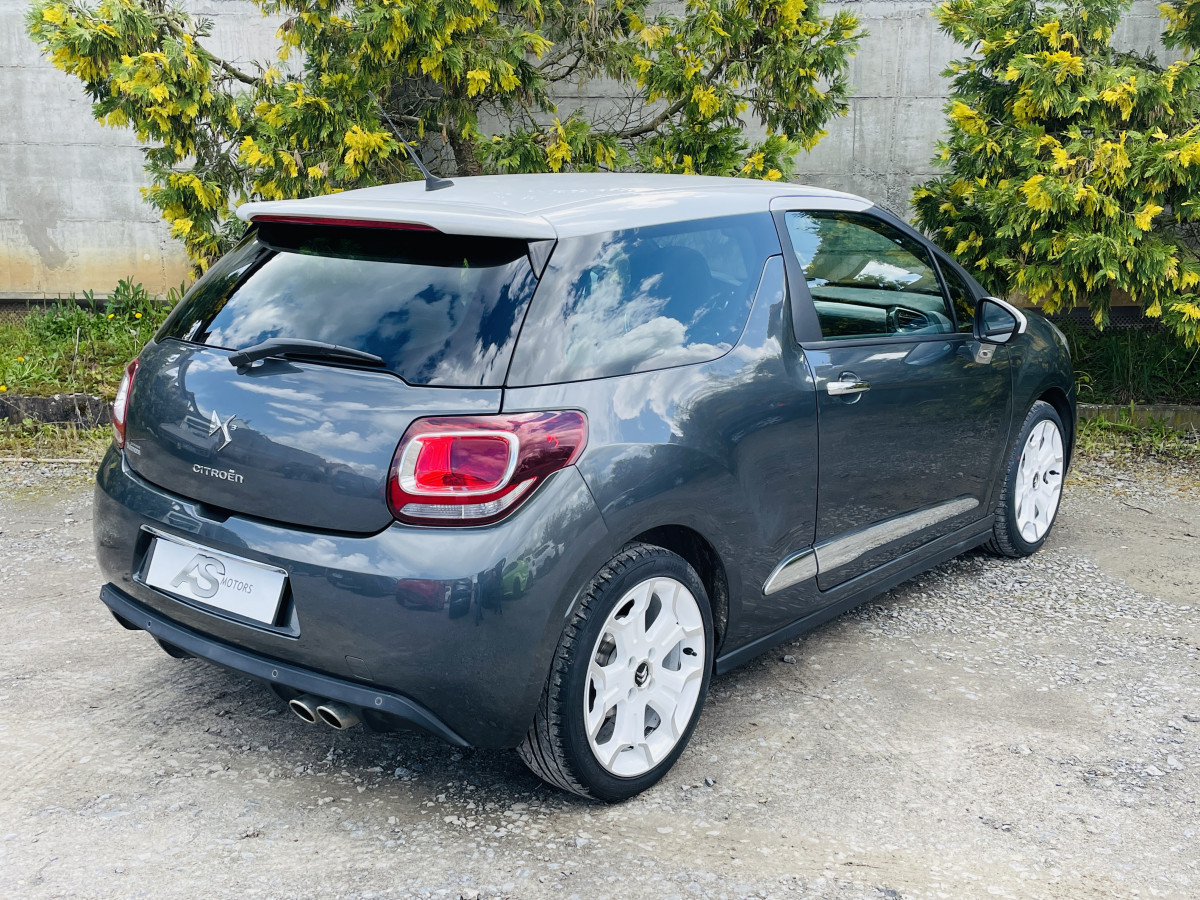 CITROEN DS3 1,6 HDI 115 SPORTCHIC GPS REGULATEUR RADAR DE RECUL