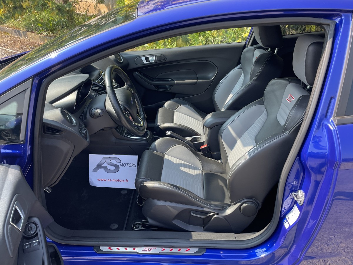 FORD FIESTA ST 1,6 TURBO 182 PACK PERF GPS CAMERA REGULATEUR  BLEU PERFORMANCE