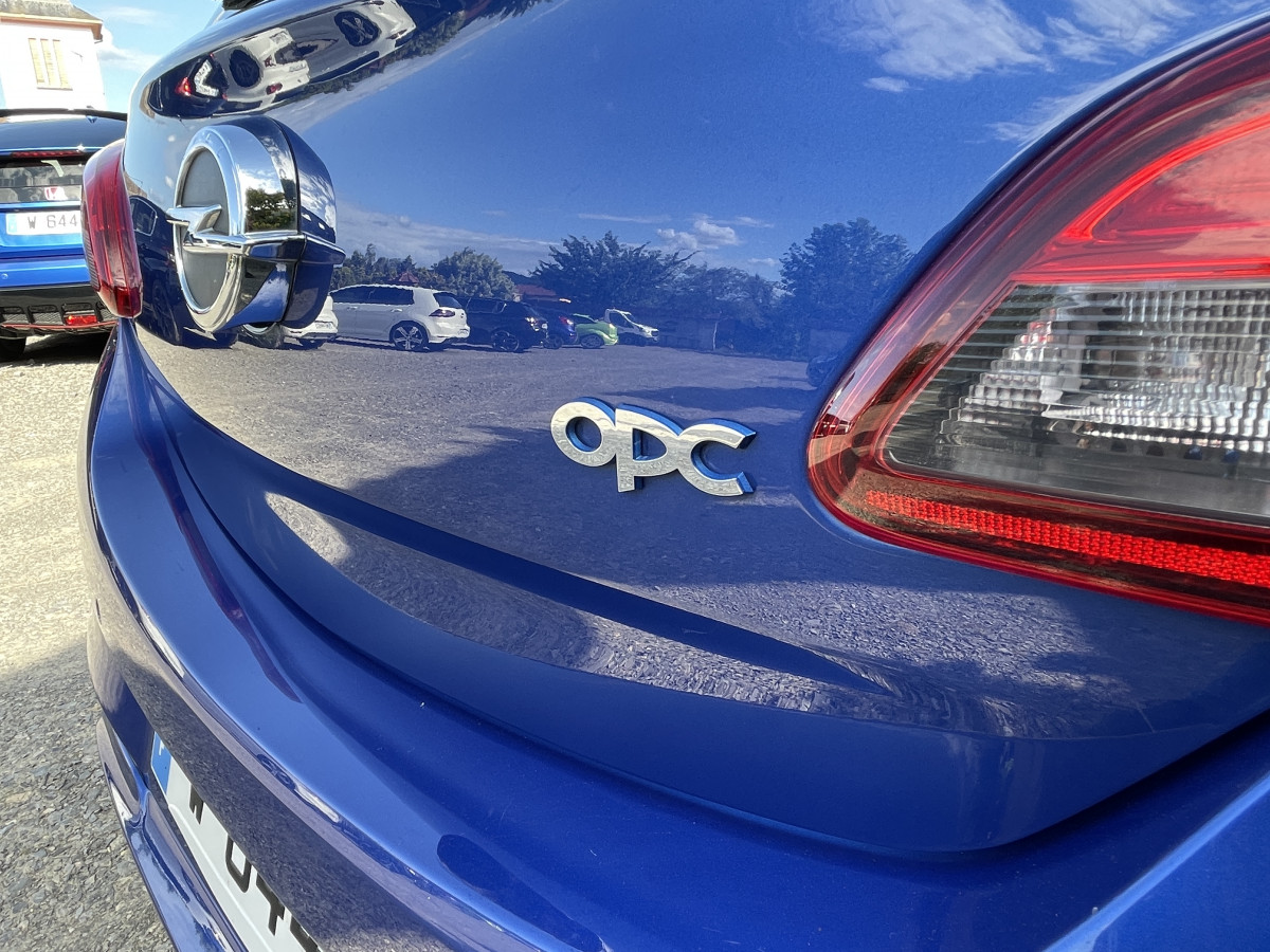 OPEL CORSA OPC 1,6 207 PACK PERFORMANCE  BLUETOOTH REGULATEUR LIMITEUR