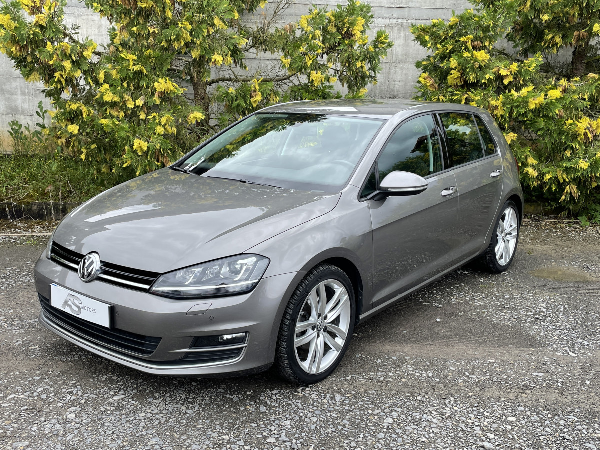 VOLKSWAGEN GOLF 1,4 TSI 125 TYPE CARAT GPS REGULATEUR BLUETOOTH