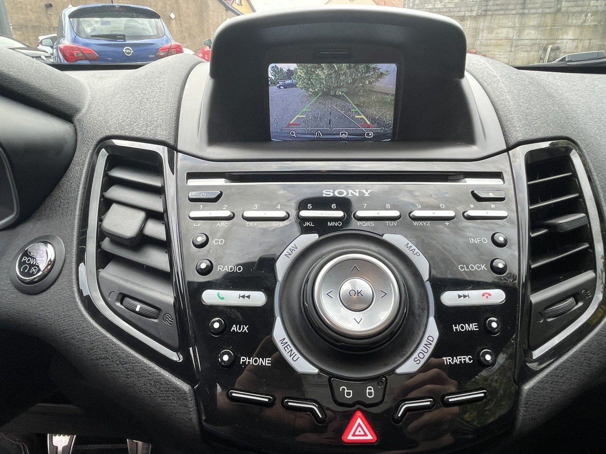 FORD FIESTA ST 1,6 TURBO 200  PACK PERF GPS CAMERA REGULATEUR