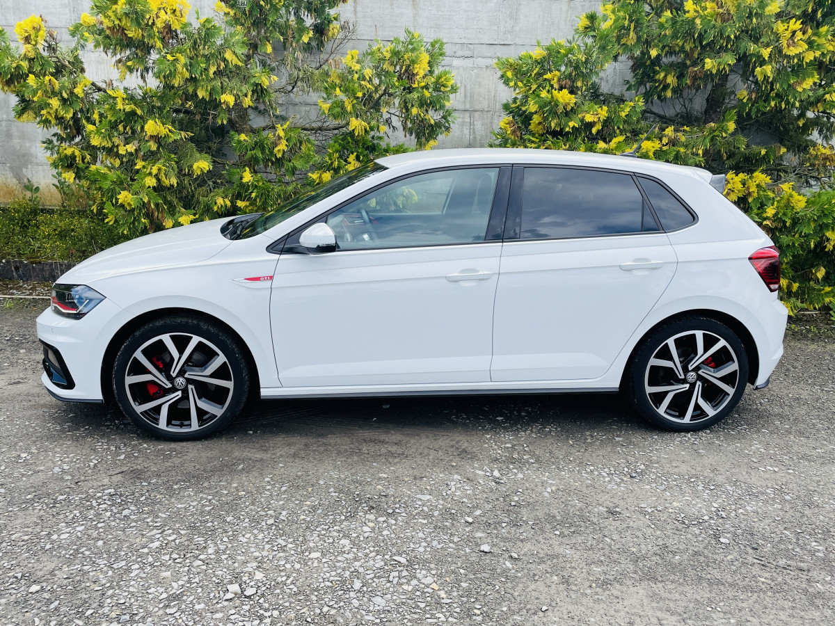 VOLKSWAGEN POLO GTI  2,0 TSI DSG6 200 GPS REGULATEUR SONO BEATS JANTES BRESCIA