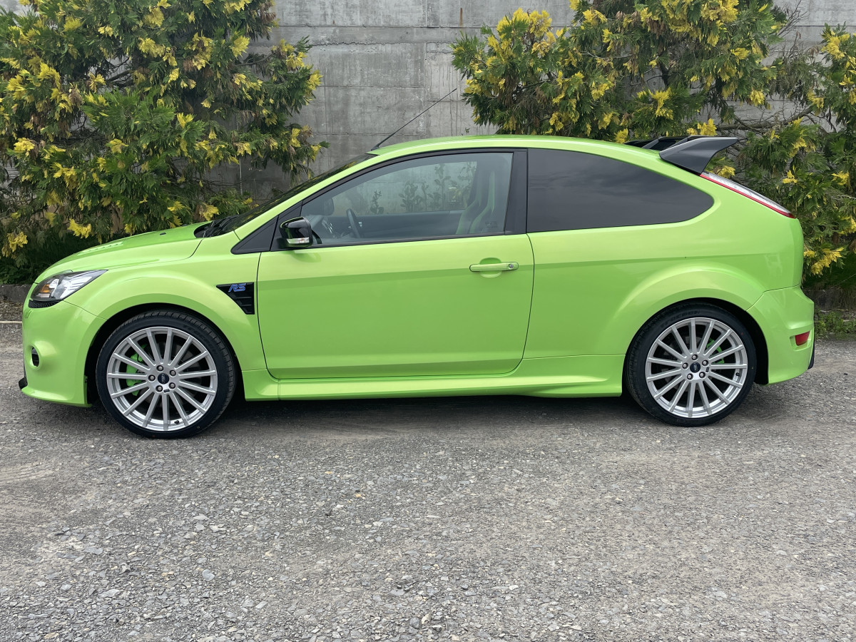 FORD FOCUS RS 2,5 305 ETAT COLLECTOR 28000 KM D'ORIGINE