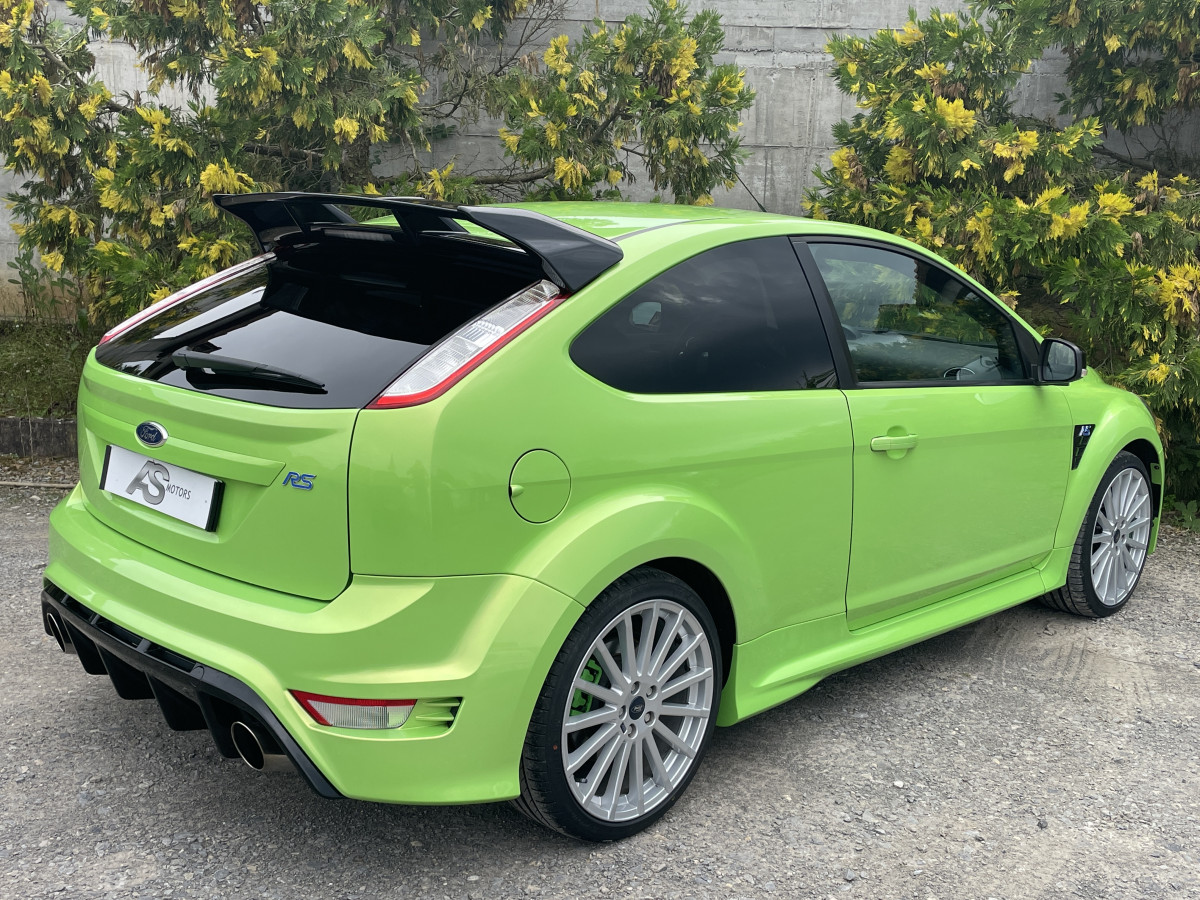 FORD FOCUS RS 2,5 305 ETAT COLLECTOR 28000 KM D'ORIGINE