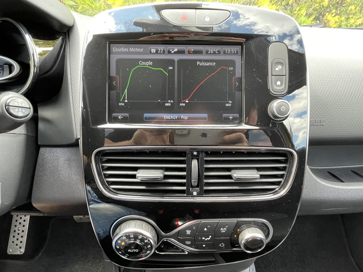 RENAULT CLIO RS TROPHY 1,6 220 GPS RS MONITOR BOSE