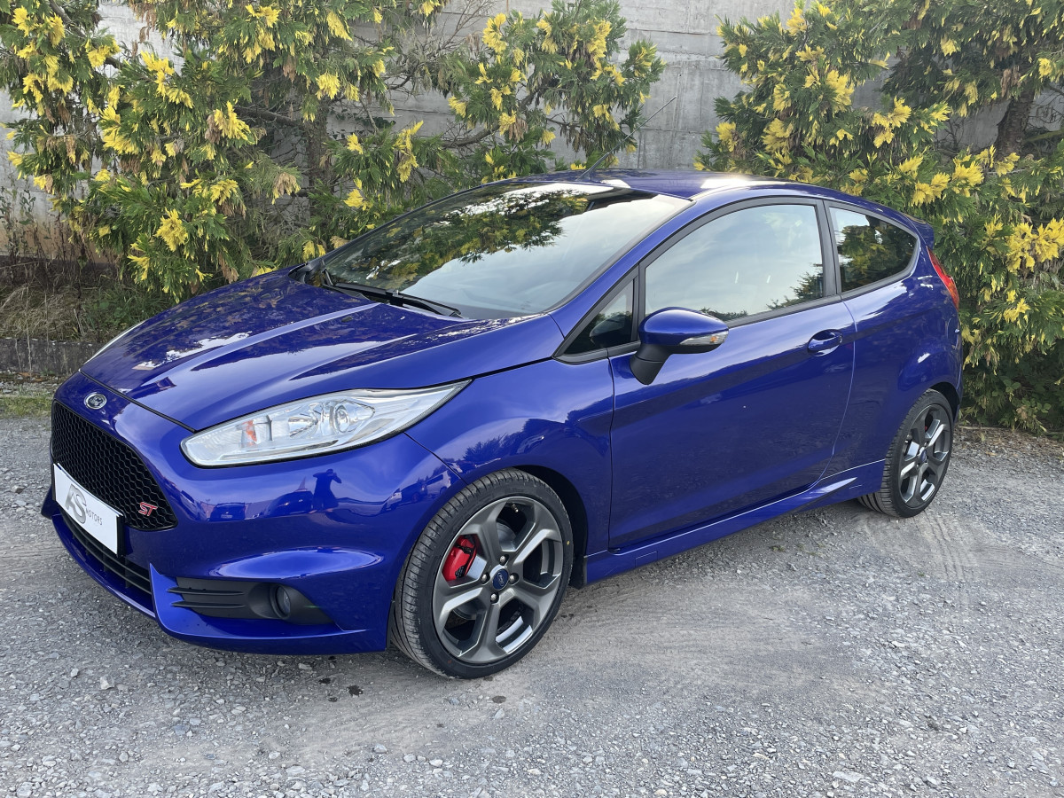 FORD FIESTA ST 1,6 TURBO 182 PACK PERF GPS REGULATEUR BLEU PERFORMANCE