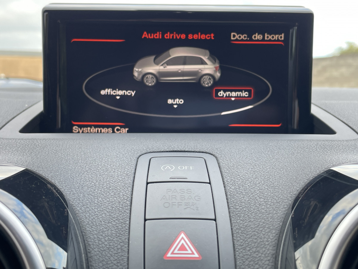 AUDI A1 S1 SPORTBACK 2,0 TFSI 231 QUATTRO GPS REGULATEUR BLUTOOTH