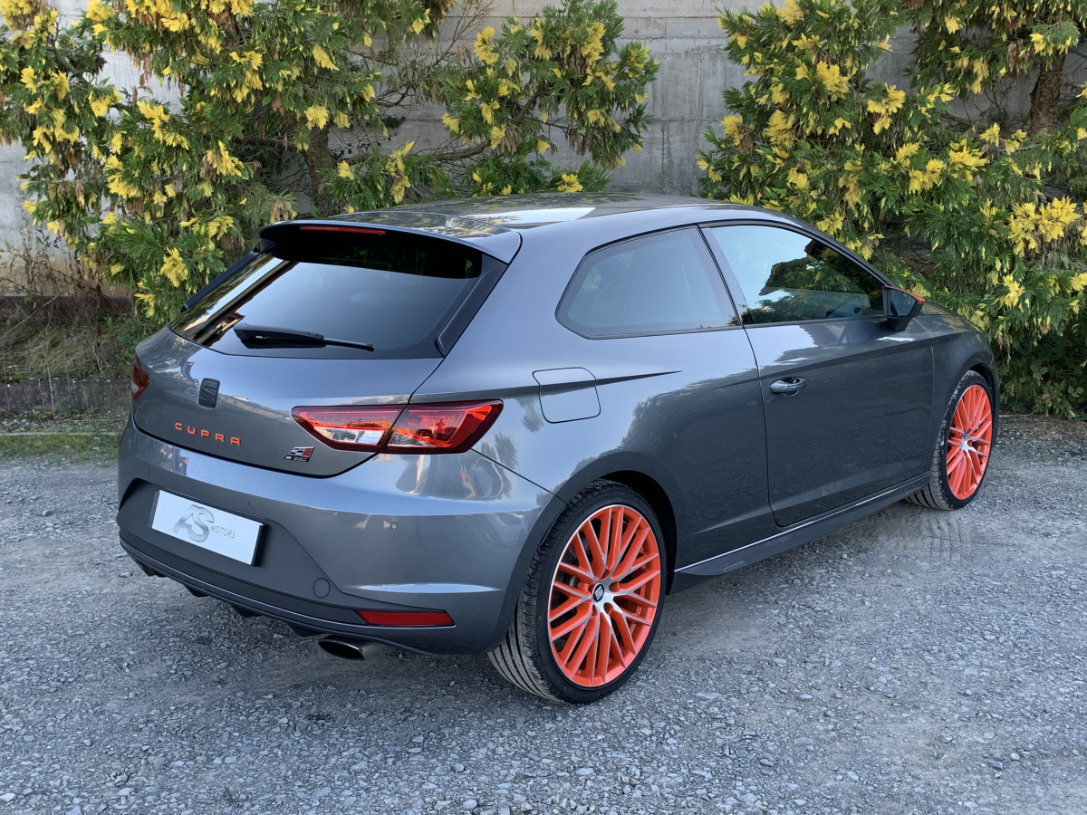 SEAT LEON SC CUPRA TSI 2.0 290 PACK PERFORMANCE GRIS REGULATEUR GPS DCC BLUETOOTH SIEGES SPORT BAQUET  APPLE CAR PLAY EXCELLENT ETAT