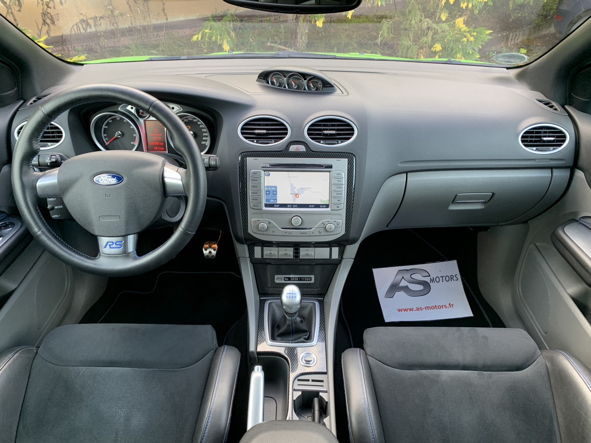 FORD FOCUS RS 2,5 305 GPS CAMERA BLUETOOTH ETAT IRREPROCHABLE COLLECTOR