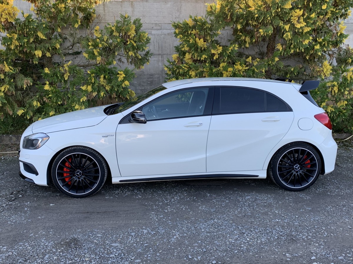 MERCEDES A45 AMG 360 CV 4MATIC SPEEDSHIFT-DTC PACK ECLUSIF PERFORMANCE AMG RECARO CAMERA BLUETOOTH SUPERBE ETAT