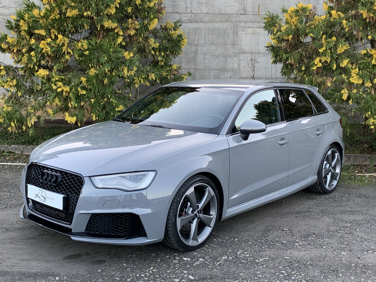 AUDI RS3 SPORTBACK 2,5 TFSI 367 S-TRONIC QUATTRO GRIS NARDO ECHAPPEMENT SPORT RS JANTES ROTOR FEUX FULL LED KEYLESS GO