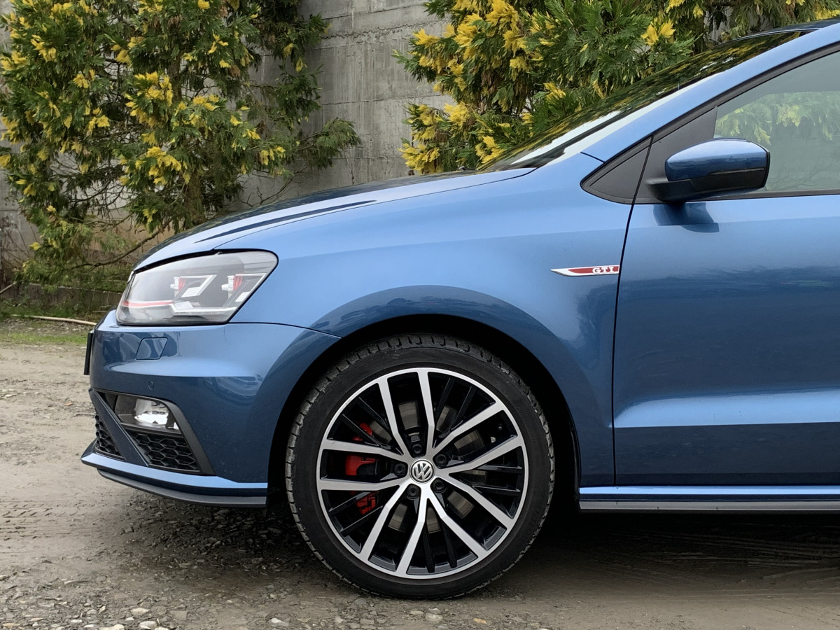 VOLKSWAGEN POLO GTI 1.8 TSI DSG 192 CV BLEU GPS BLUETOOTH REGULATEUR MODE SPORT