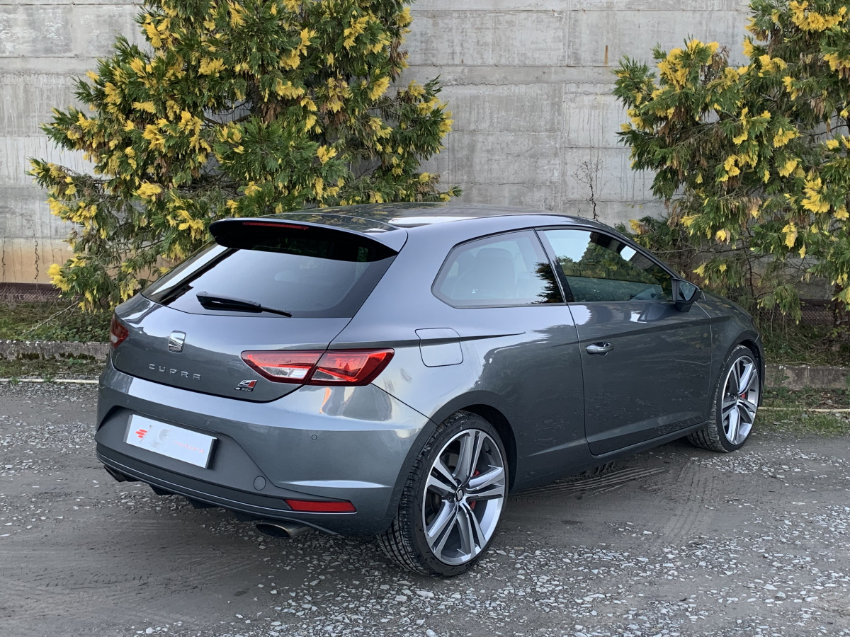 SEAT LEON SC CUPRA TSI 2.0 290 GRIS REGULATEUR GPS DCC BLUETOOTH FEUX LED EXCELLENT ETAT