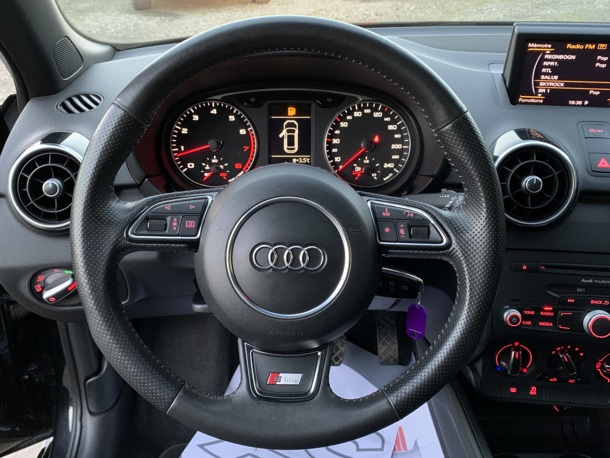 AUDI A1 SPORTBACK 1.4 TFSI 122 CV PACK S-LINE NOIR TOIT OUVRANT PANORAMIQUE BLUETOOTH JANTES 18