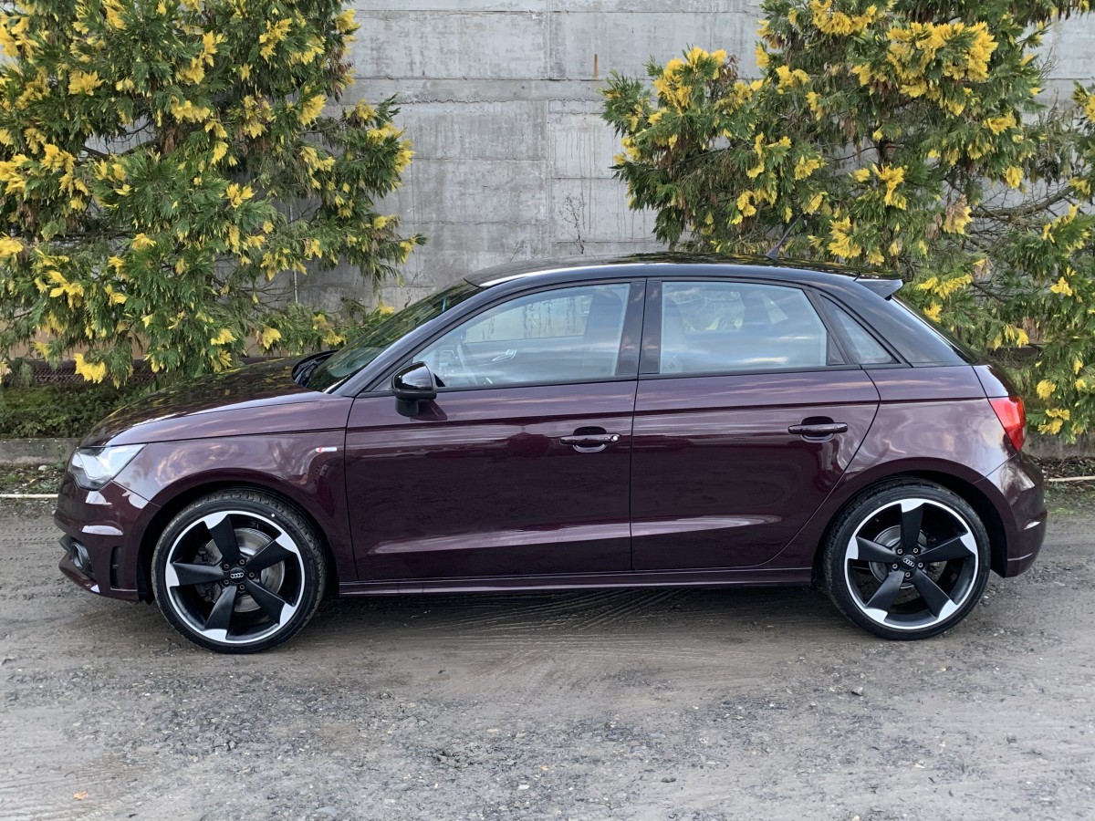 AUDI A11.4 TFSI 185 CV S-TRONIC 7 SPORTBACK PACK SLINE INTERIEUR EXTERIEUR JANTES ROTOR GPS BLUETOOTH