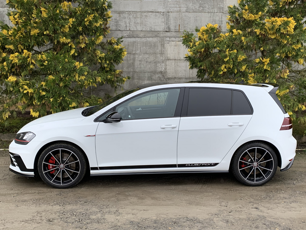 VOLKSWAGEN GOLF VII GTI CLUBSPORT 2.0 265 CV BLANCHE 5 PORTES DCC DYNAUDIO CAMERA SIEGES BAQUETS