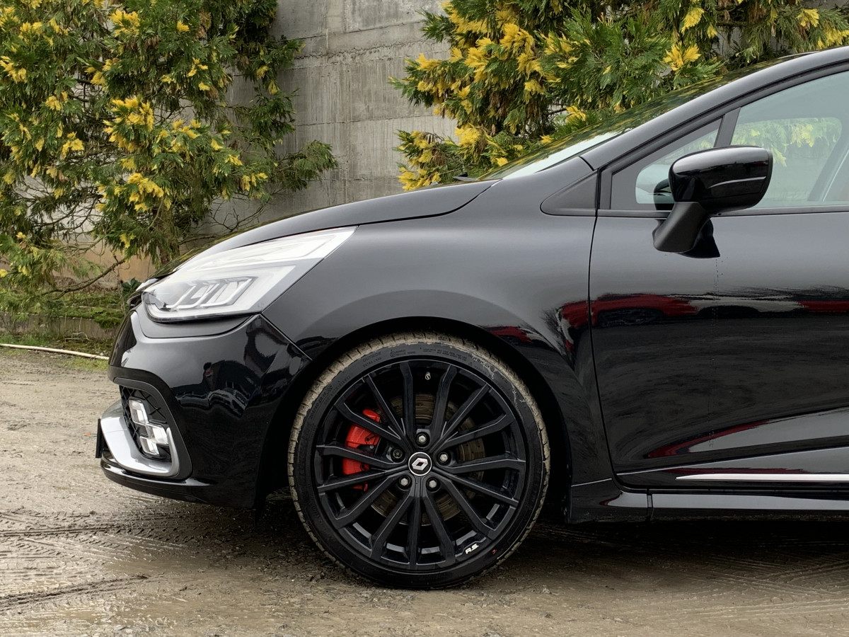 RENAULT CLIO IV RS TROPHY 1,6 220 EDC GPS BLUETOOTH REGULATEUR RS MODE KEYLESS GO ECHAPPEMENT SPORT