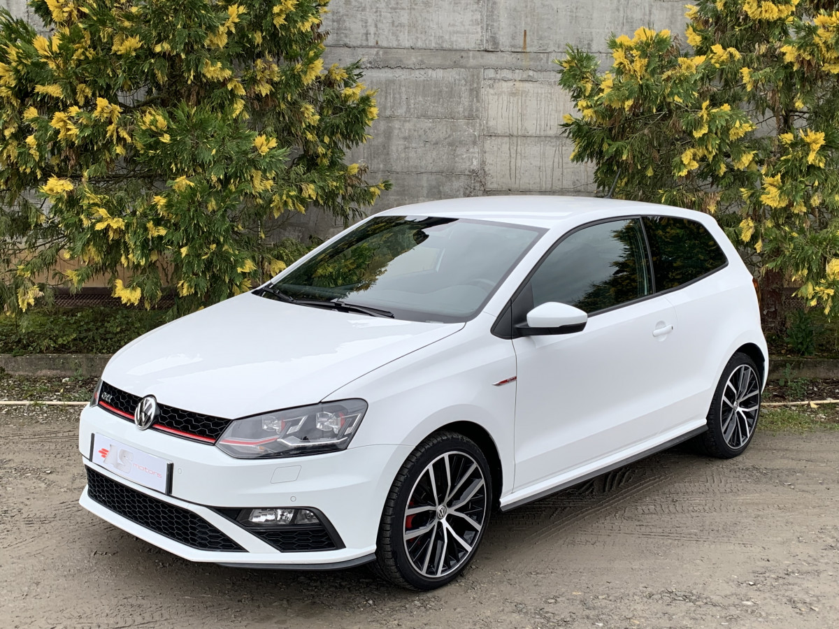 VOLKSWAGEN POLO GTI 1.8 TSI DSG 192 CV BLANCHE BLUETOOTH REGULATEUR JANTES 17 MODE SPORT