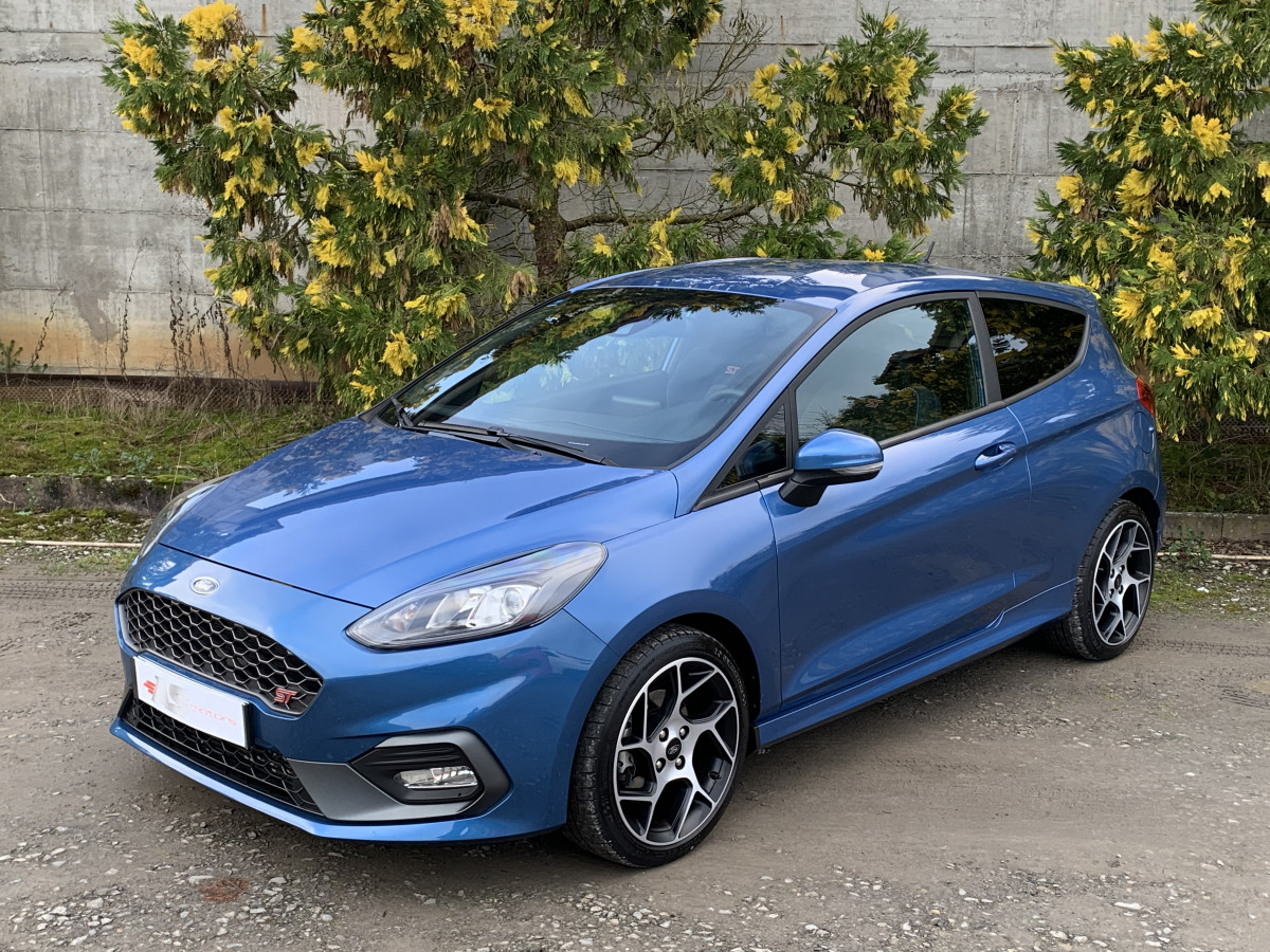 FORD FIESTA ST 1,5 TURBO 200 CV BLEU REGULATEUR BLUETOOTH HIFI B&O APPLE CAR PLAY LANE ASSIST 1ERE MAIN