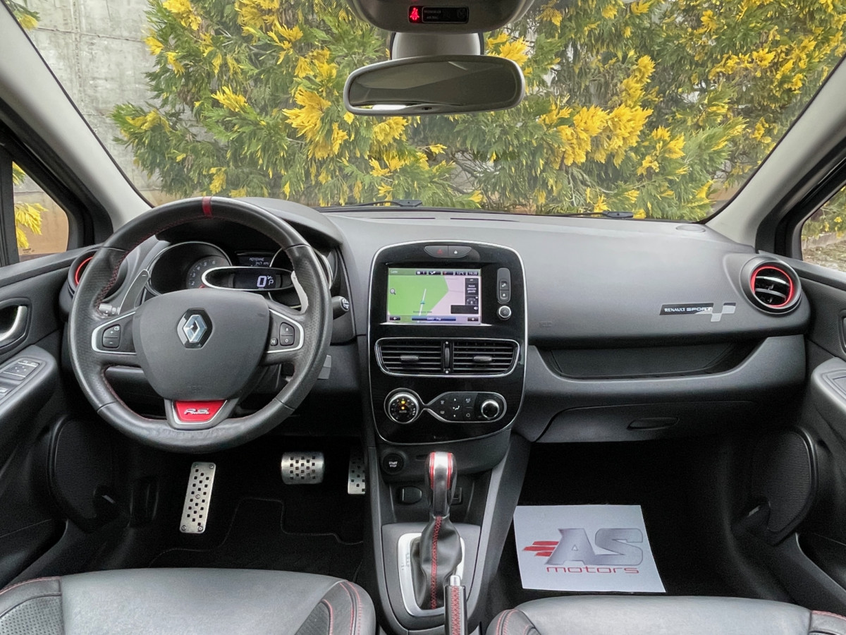 RENAULT CLIO RS TROPHY 1,6 220 EDC GPS RS MONITOR BOSE CUIR RS DRIVE AKRAPOVIC