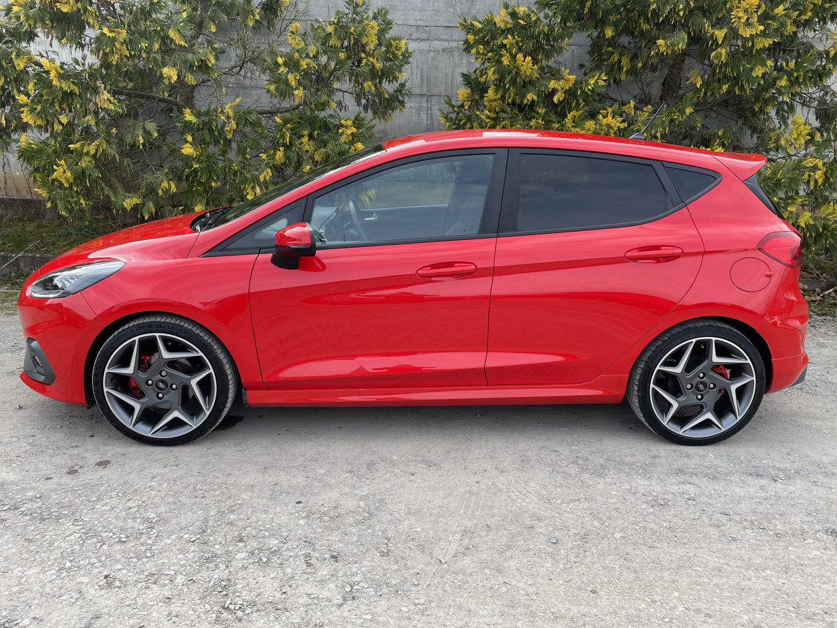 FORD FIESTA ST 1,5 200 APPLE CAR PLAY FULL LED BLUETOOTH HIFI B&O