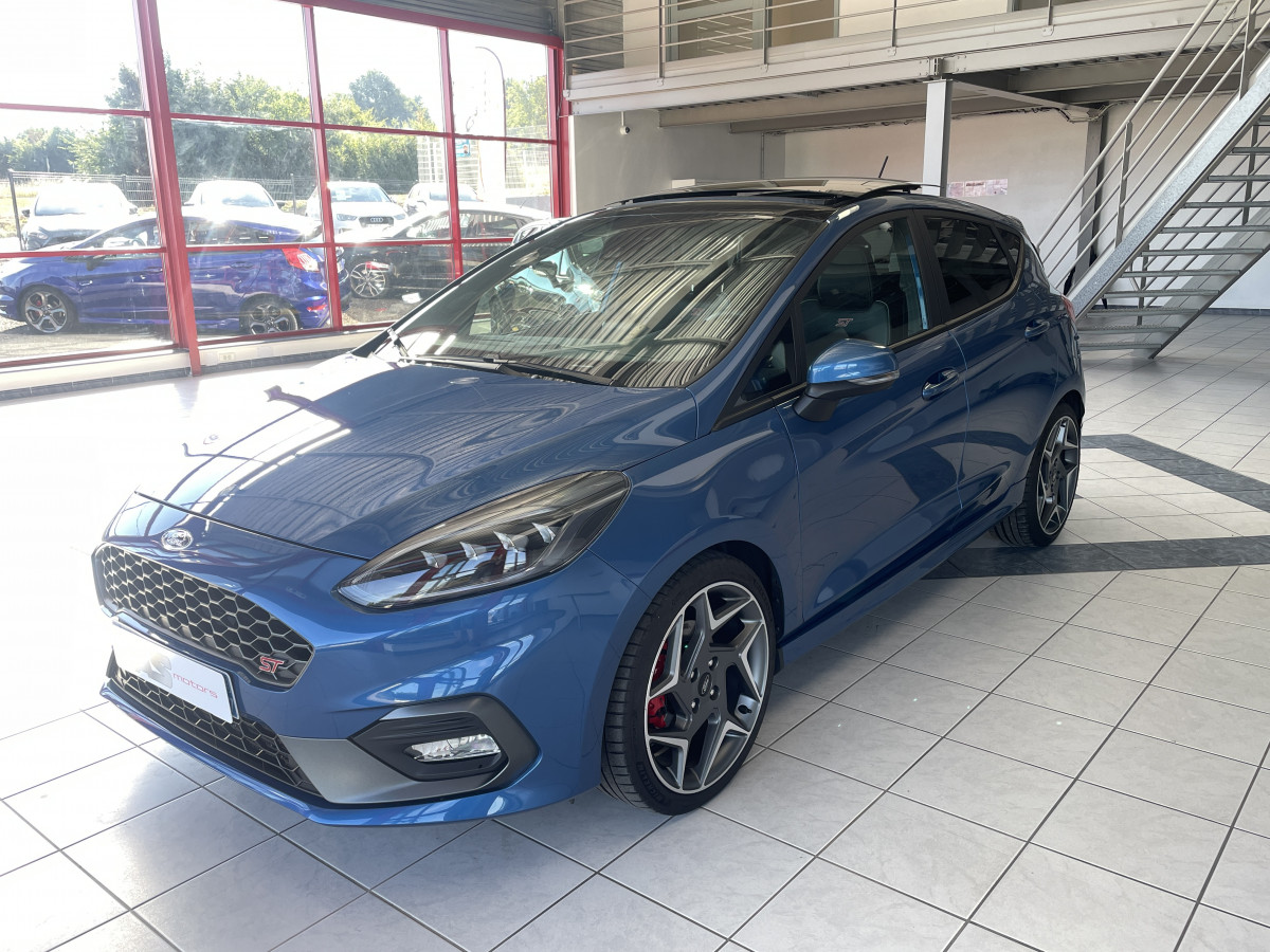 FORD FIESTA 200 1,5 200 GPS LAUNCH CONTROL TOIT PANO APPLE CARPLAY EXCELLENT ETAT