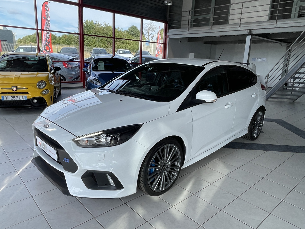 FORD FOCUS RS 2,3 ECO BOOST 350 GPS BLUETOOTH RECARO REGULATEUR DRIVE MODE