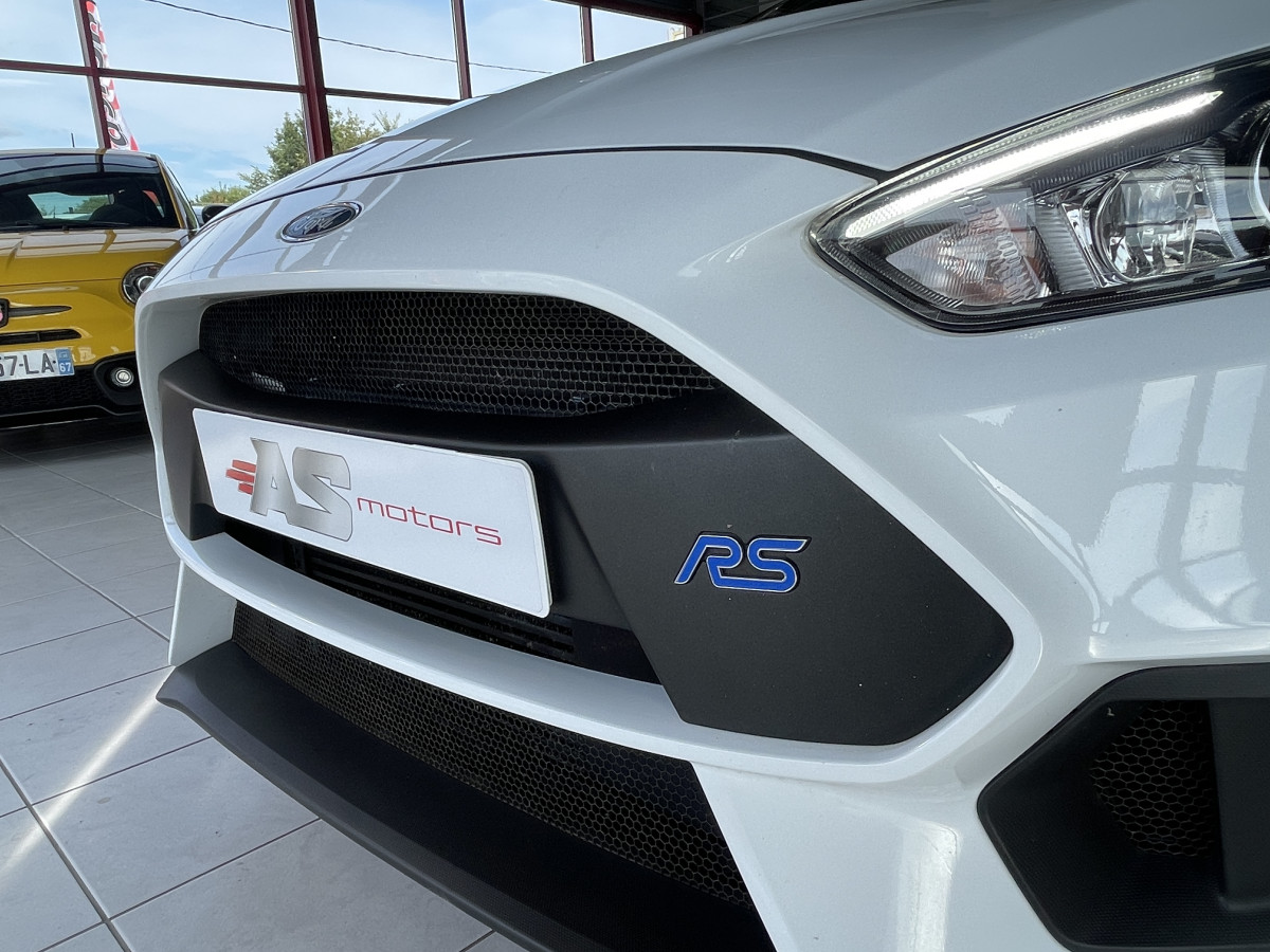 FORD FOCUS RS 2,3 ECO BOOST 350 GPS BLUETOOTH RECARO REGULATEUR DRIVE MODE