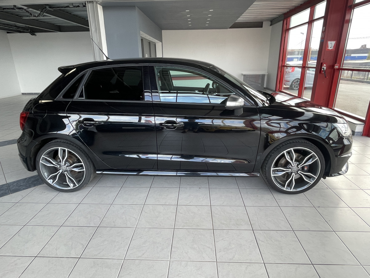 AUDI A1 S1 SPORTBACK 2,0 TFSI 231 QUATTRO GPS REGULATEUR BLUETOOTH