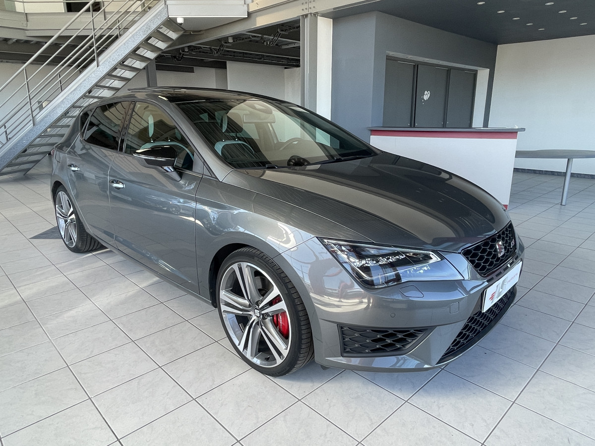 SEAT LEON  2,0 TSI CUPRA 280 DSG6 GPS REGULATEUR TOIT PANO FULL LED  DANS UN EXCELLENT ETAT