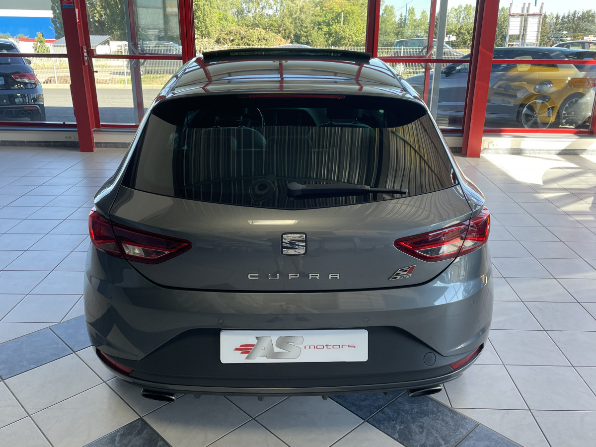 SEAT LEON  2,0 TSI CUPRA 280 DSG6 GPS REGULATEUR TOIT PANO FULL LED  DANS UN EXCELLENT ETAT