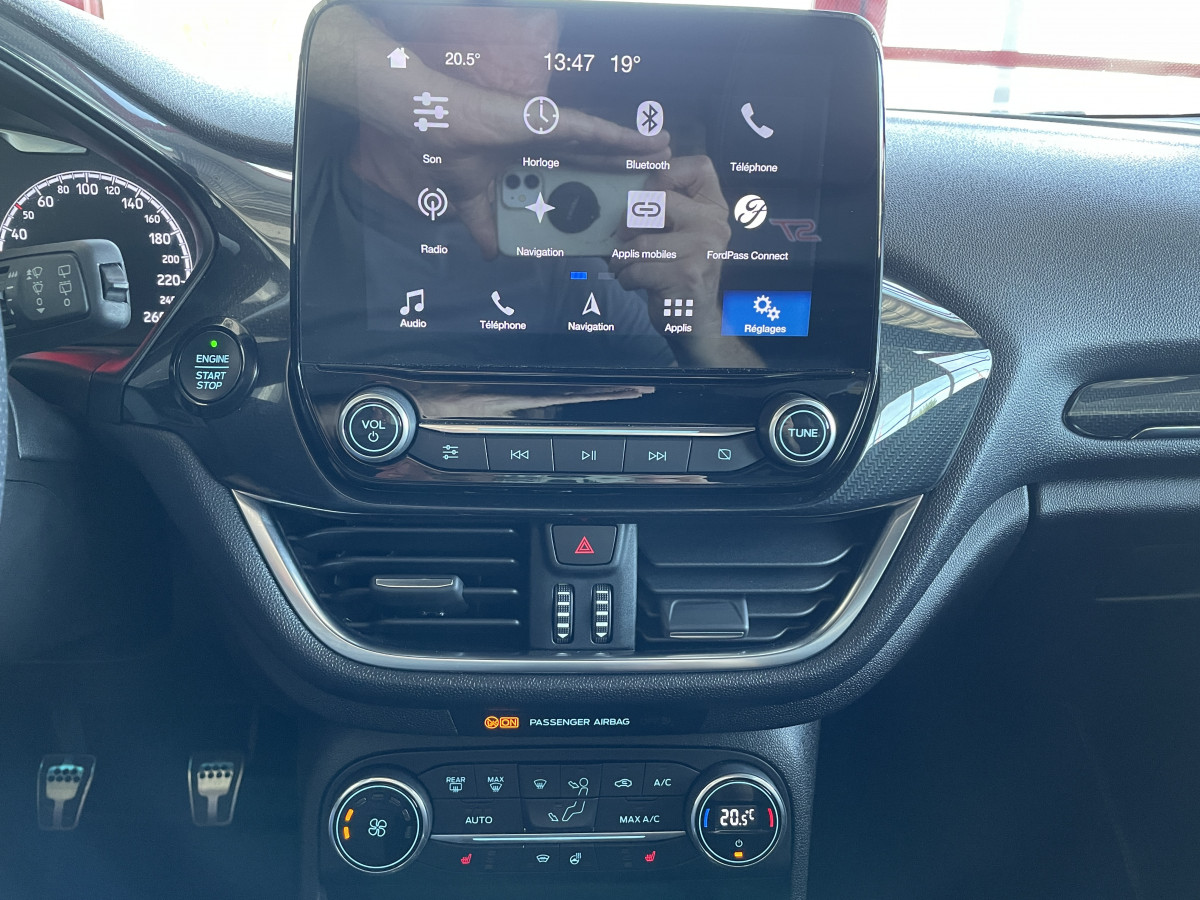 FORD FIESTA ST 1,5 200 GPS TOIT PANO APPLE CAR PLAY FULL LED BLUETOOTH HIFI B&O REGULATEUR