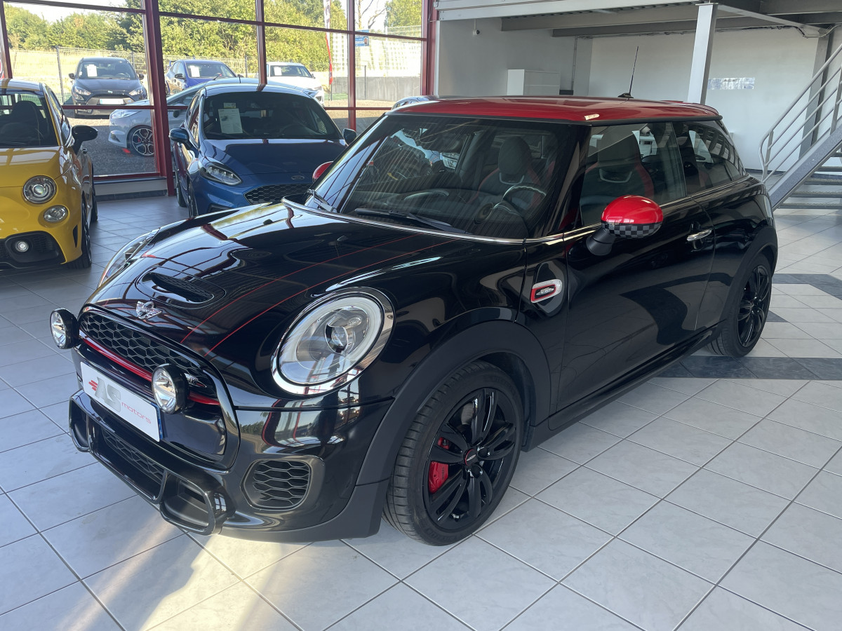 MINI COOPER JOHN COOPER WORKS