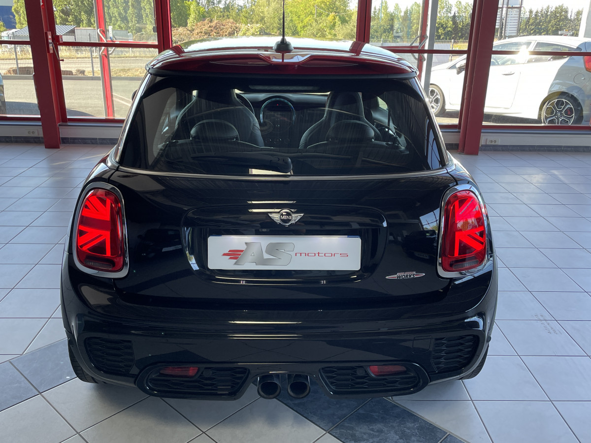 MINI COOPER JOHN COOPER WORKS