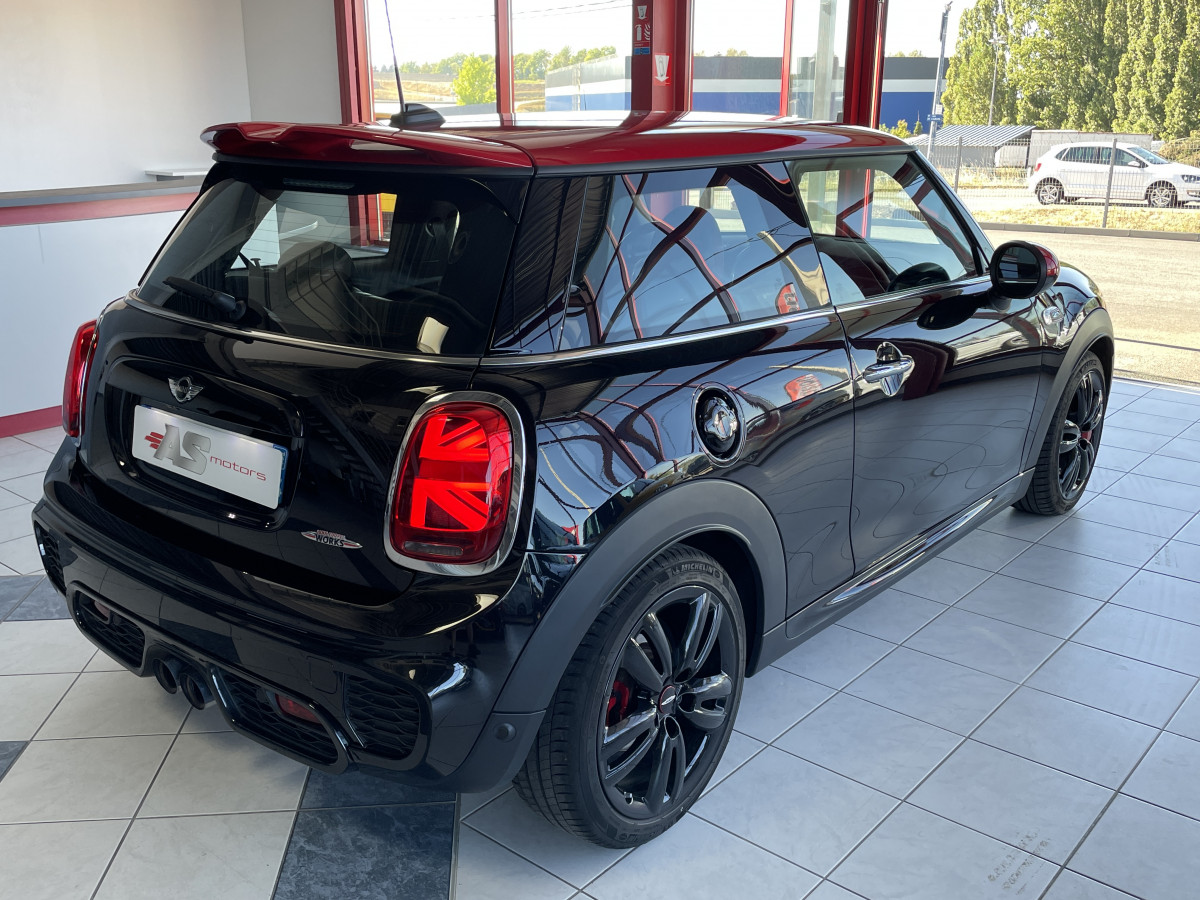 MINI COOPER JOHN COOPER WORKS