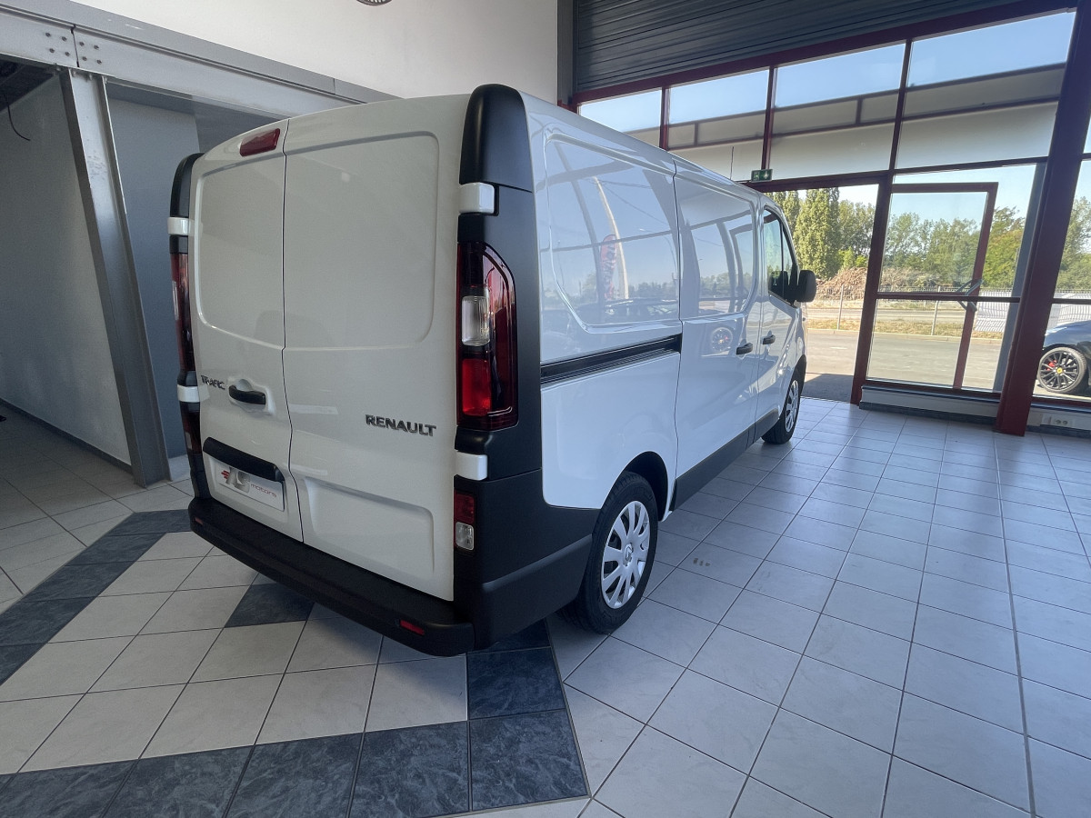 RENAULT TRAFIC L1 H1 2,0 DCI 120 GRAND CONFORT