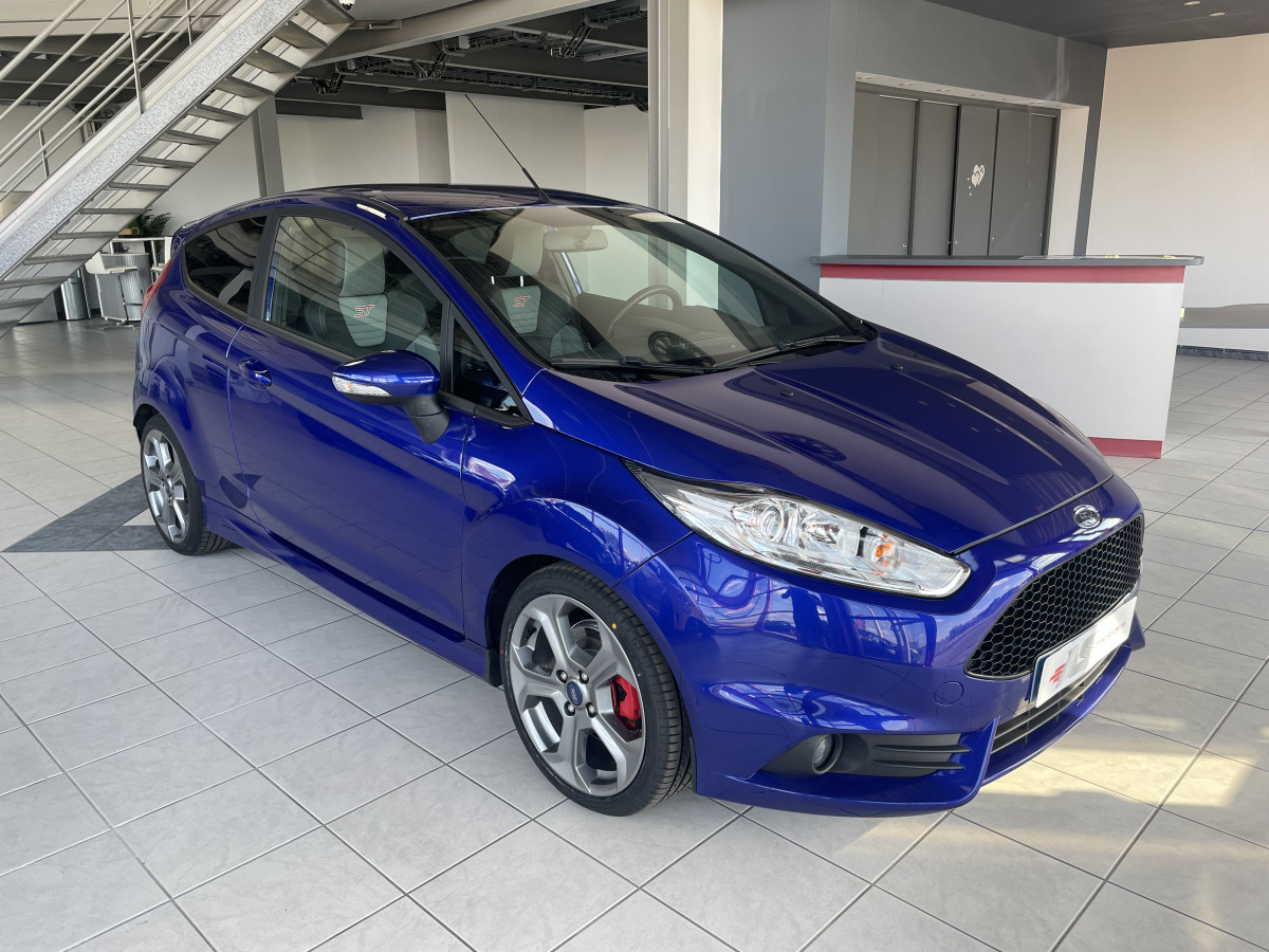 FIESTA ST 1,6 TURBO 182 PACK PERFORMANCE GPS BLUETOOTH RADAR DE RECUL