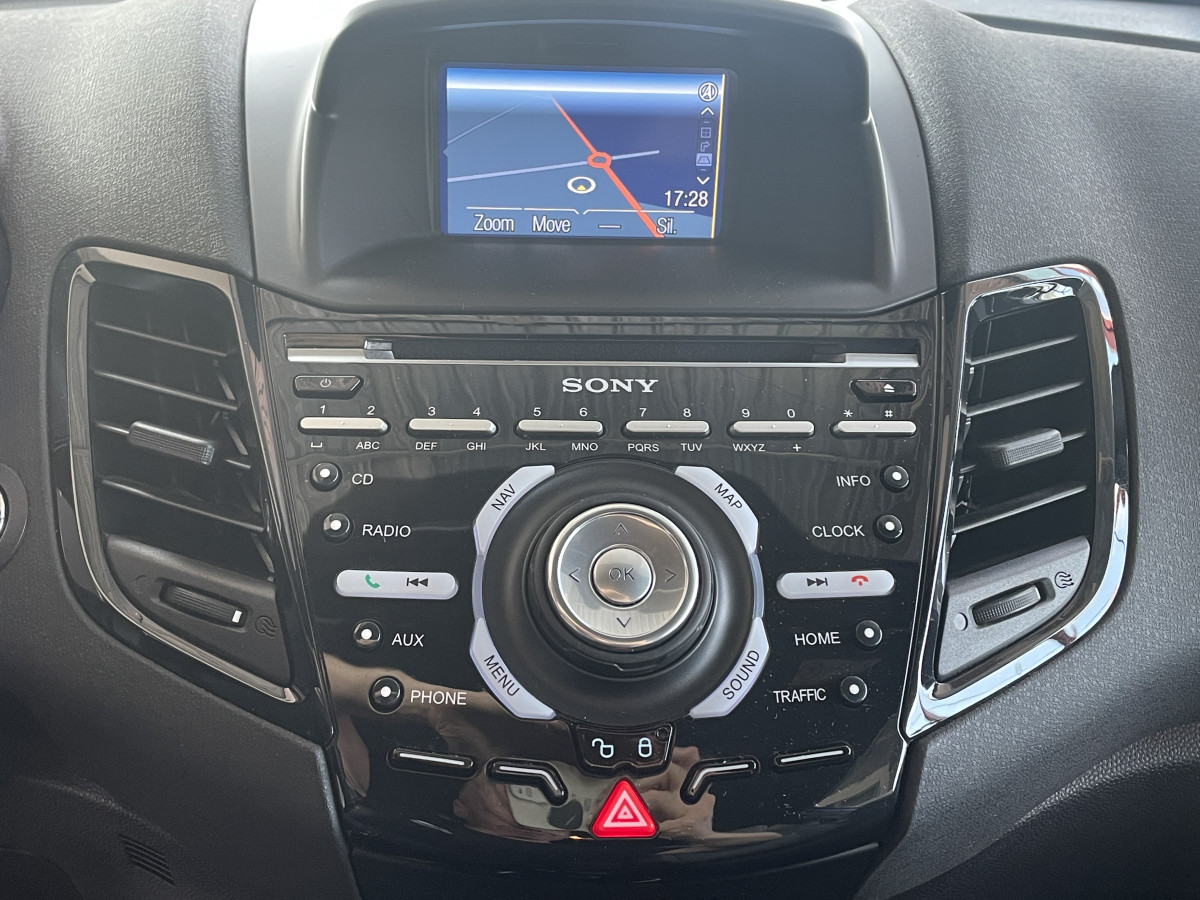 FIESTA ST 1,6 TURBO 182 PACK PERFORMANCE GPS BLUETOOTH RADAR DE RECUL