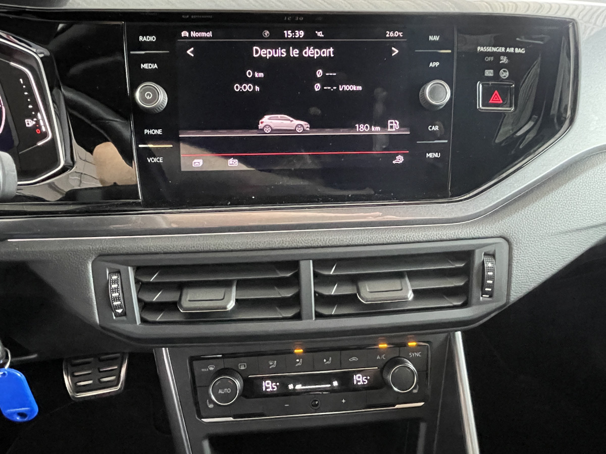 VOLKSWAGEN POLO 2,0 TSI 200 DSG6 DIGITAL COCKPIT GPS BEATS ACC DCC PARK PILOT