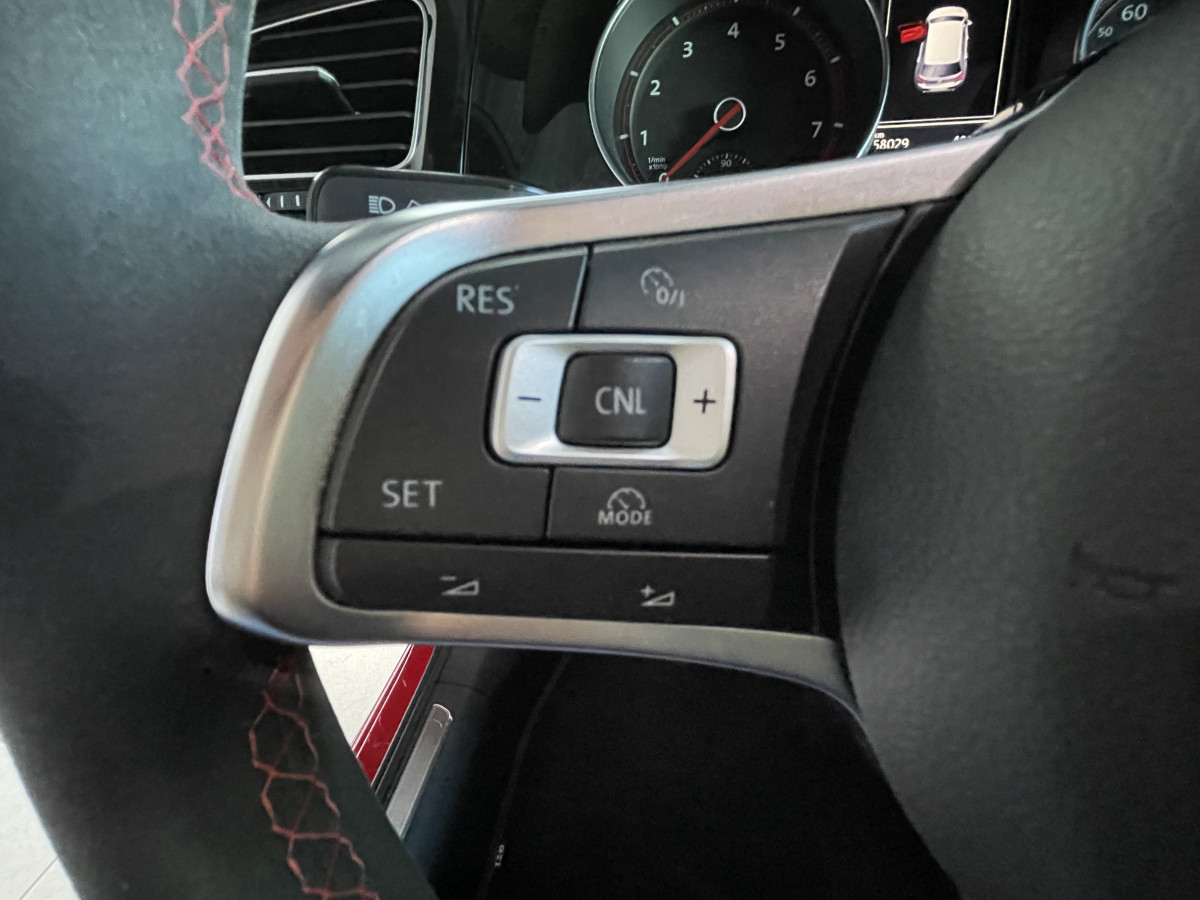 VW GOLF GTI CLUBSPORT 2,0 TSI 265 DSG6 GPS ACC REGULATEUR  DYNAUDIO SIEGES CAMERA  RECARO
