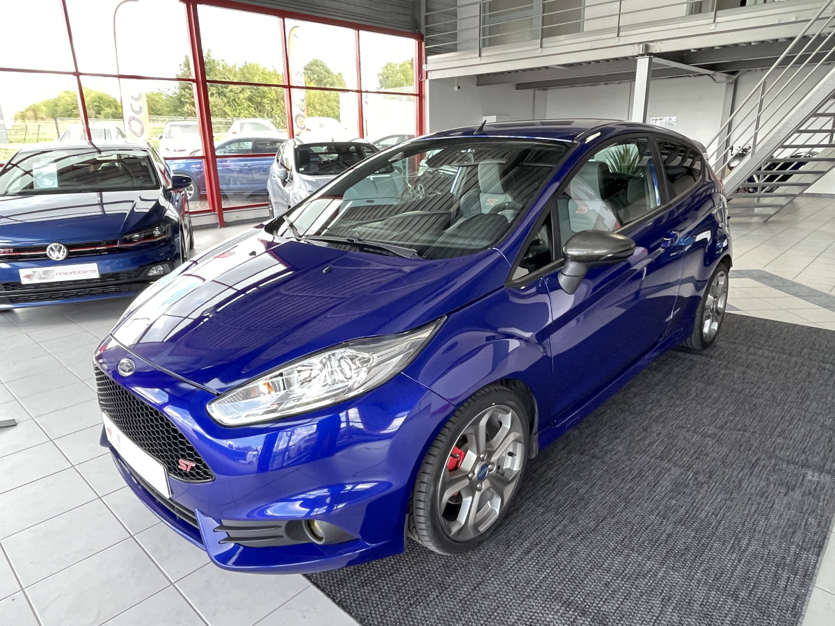 FORD FIESTA ST 1,6 TURBO 182 PACK PERF GPS REGULATEUR KEYLESS SONY