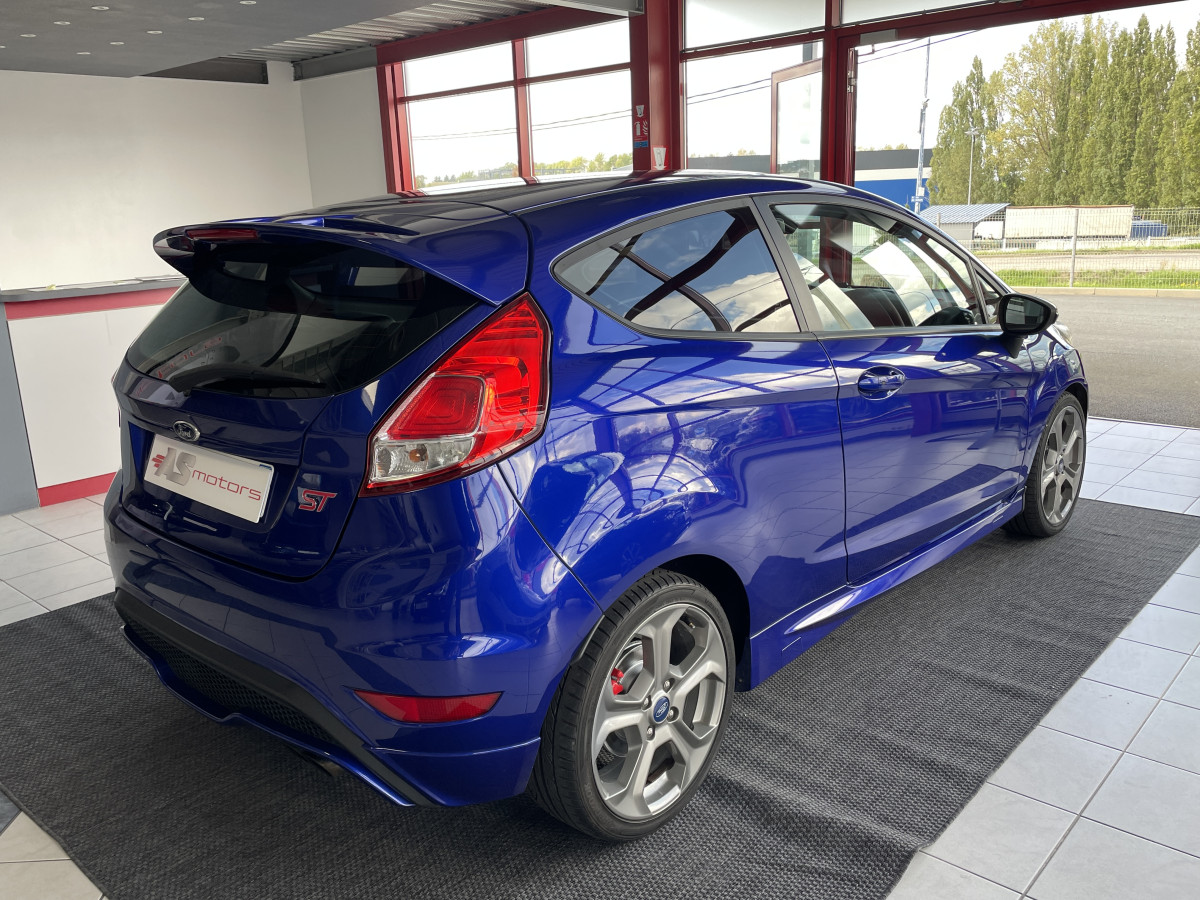 FORD FIESTA ST 1,6 TURBO 182 PACK PERF GPS REGULATEUR KEYLESS SONY