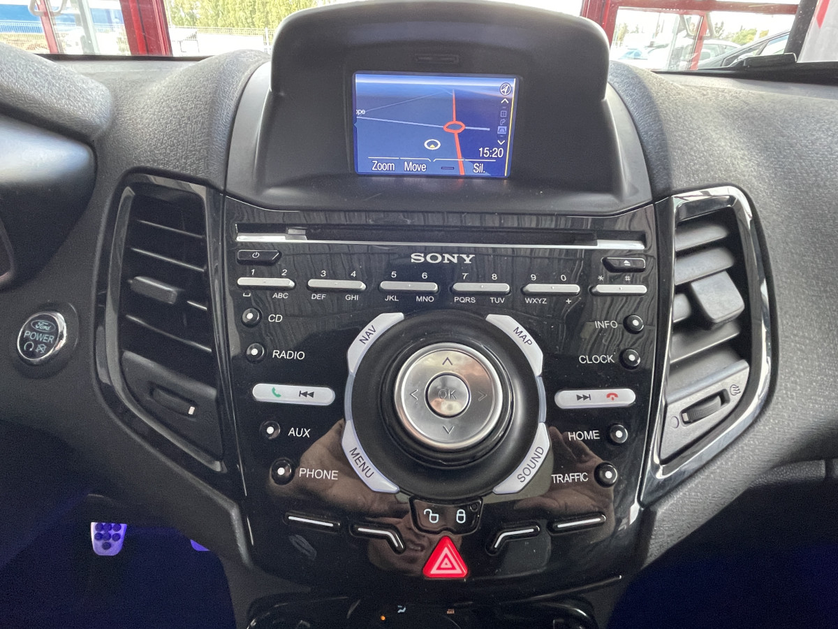 FORD FIESTA ST 1,6 TURBO 182 PACK PERF GPS REGULATEUR KEYLESS SONY