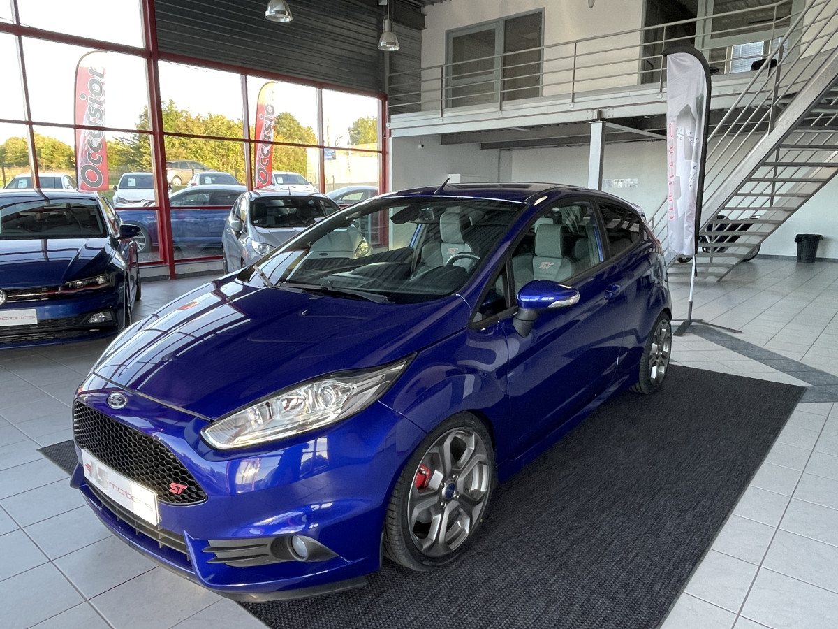 FORD FIESTA ST 1,6 TURBO 182 PACK PERF GPS CAMERA REGULATEUR BLUETOOTH